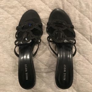 💥SOLD💥Nine West kitten heel sandal